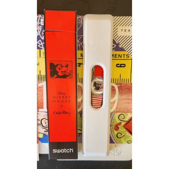 Swatch watch MOUSE MARINIERE GZ352 2021 Specials Designed by Keith Haring - Picture 9 of 10
